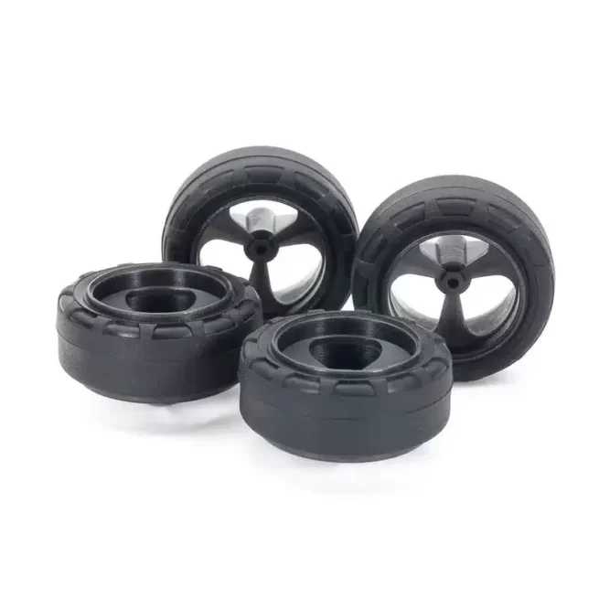 TAMIYA 15541 1/32 SMALL DIA. LOW FRICTION NARROW TIRES (24mm) & CARBON WHEELS (3-SPOKE)