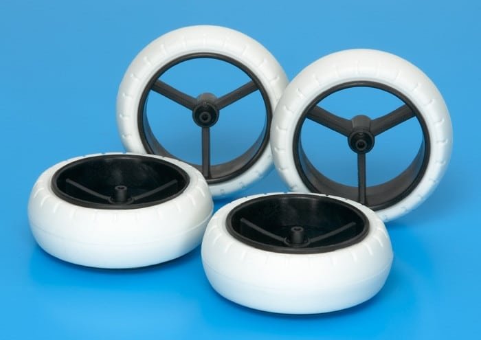 TAMIYA 15414 1/32 NARROW LARGE DIA. WHEEL & WHITE ARCHED TIRES (FOR SUPER X & XX CHASSIS)